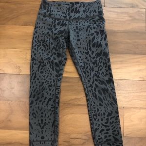 Lulu lemon cropped leggings